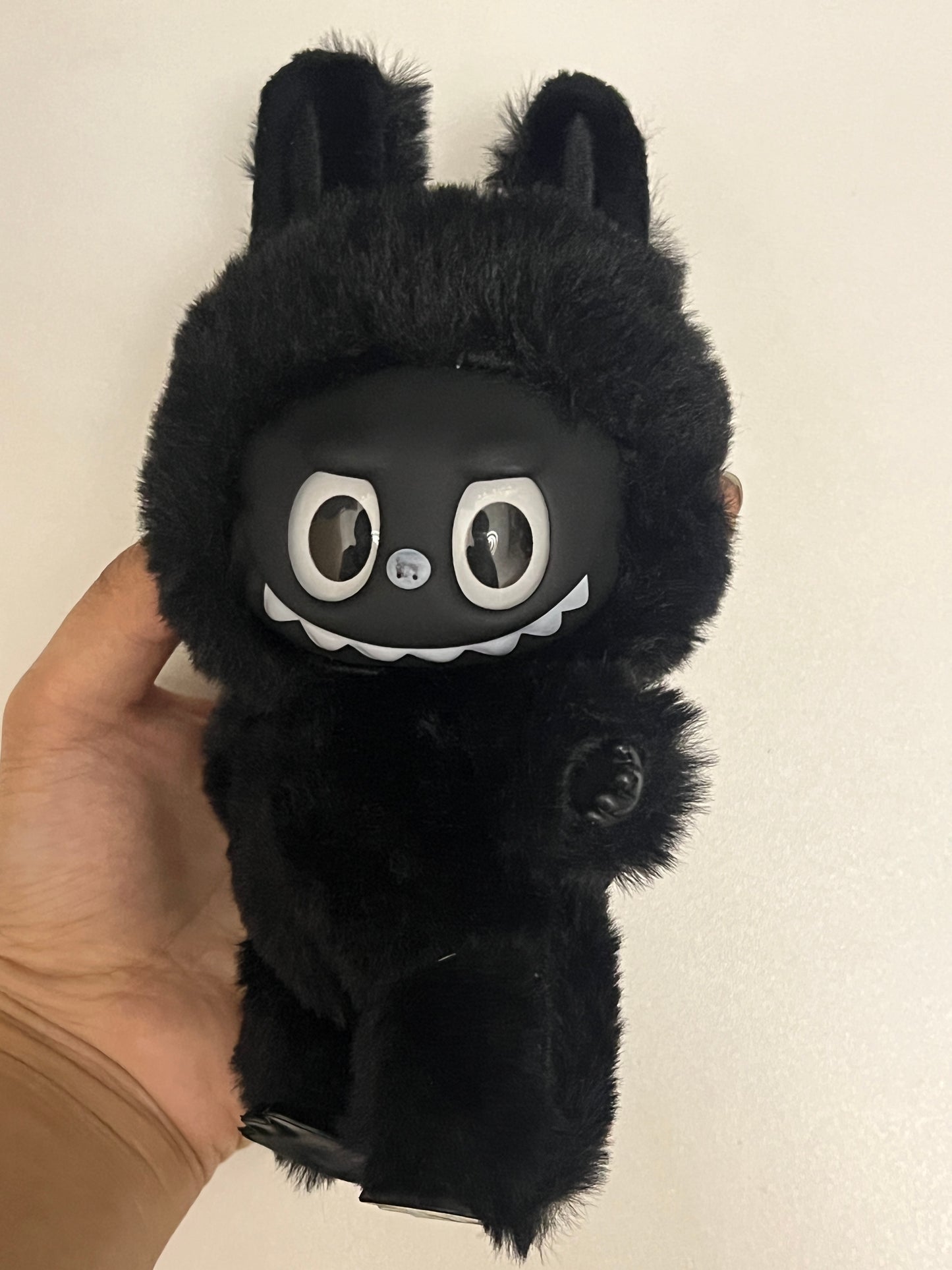 Labubu Lablackblack Lababa - Labubu's brother - THE MONSTERS