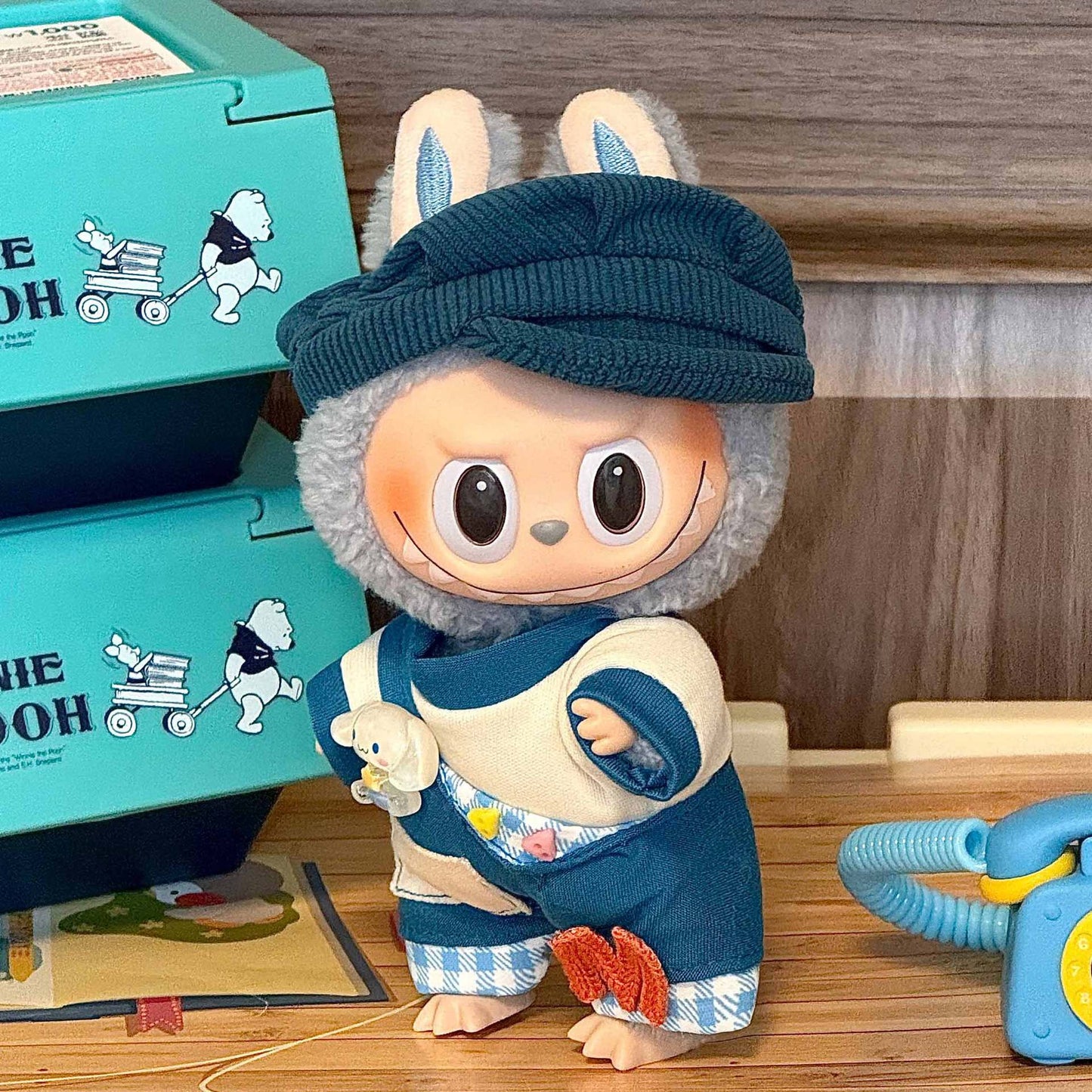 Labubu Doll Outfit 6.7'' | Adorable Blue & Beige T-Shirt, Letter Overalls with Cinnamon Dog & Geometric Accessories – Fits Labubu Gen 1/2/3